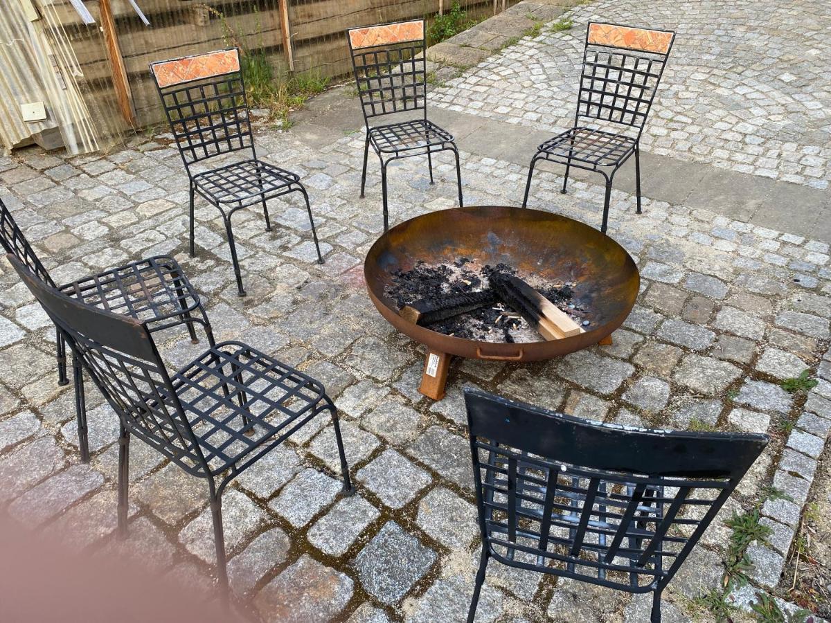Fewo Waffenkammer Im Rittergut Leppersdorf Bei Dresden Fuer 7 Personen Esterno foto